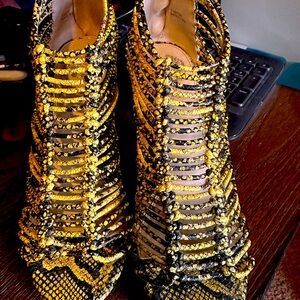 Vince Camuto heels!
